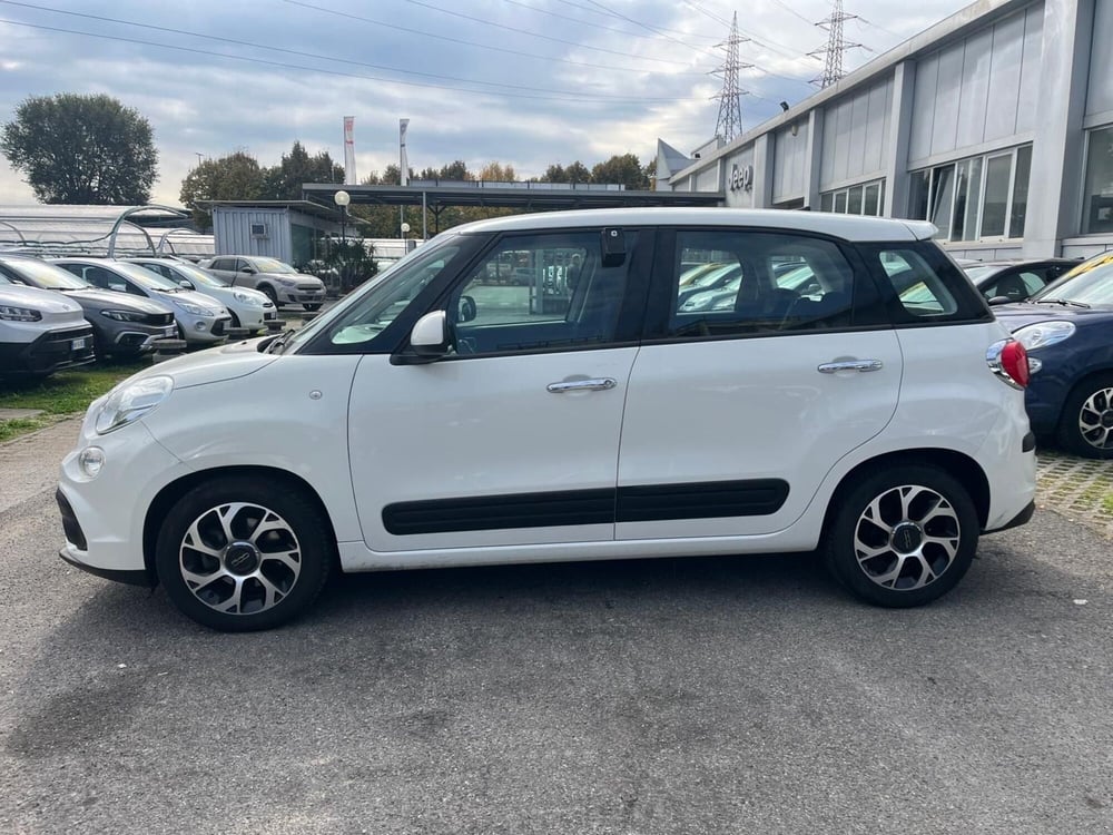 Fiat 500L usata a Milano (5)