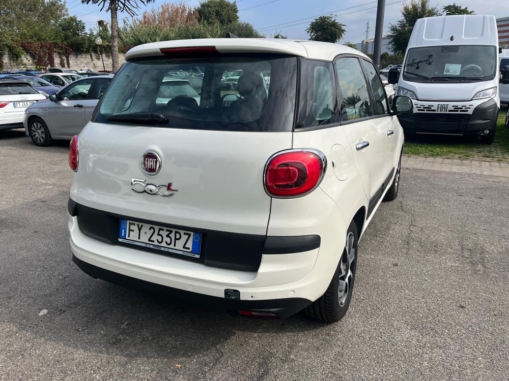 Fiat 500L usata a Milano (7)