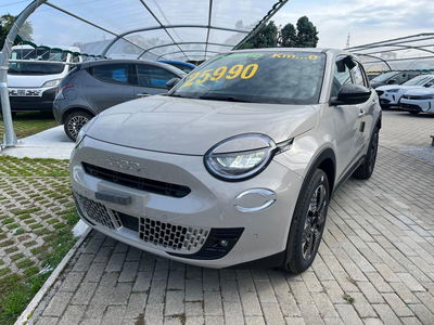 Fiat 600 1.2 hybrid La Prima II 110cv auto nuova a Milano