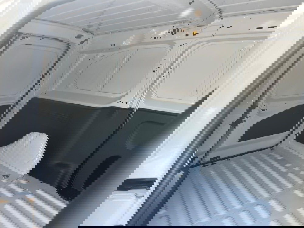 Toyota Proace City nuova a Milano (12)