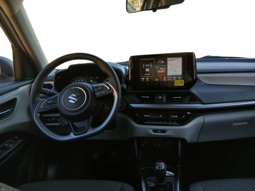 Suzuki Swift nuova a Prato (12)