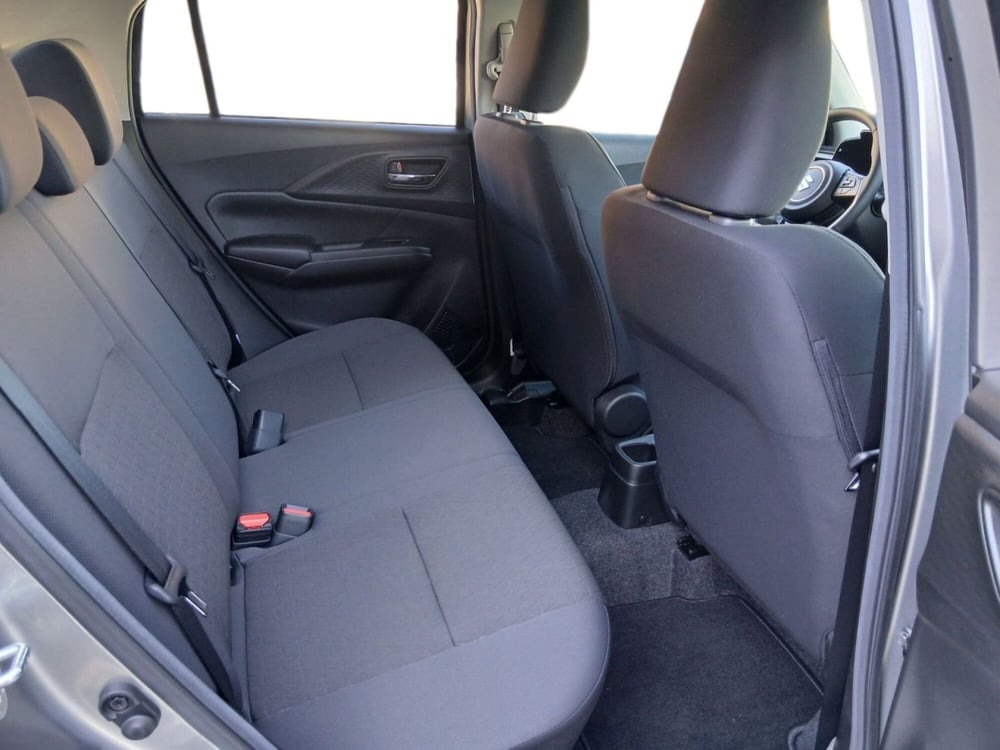 Suzuki Swift nuova a Prato (15)