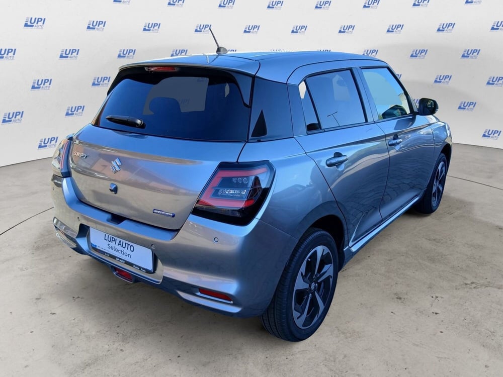 Suzuki Swift nuova a Prato (2)