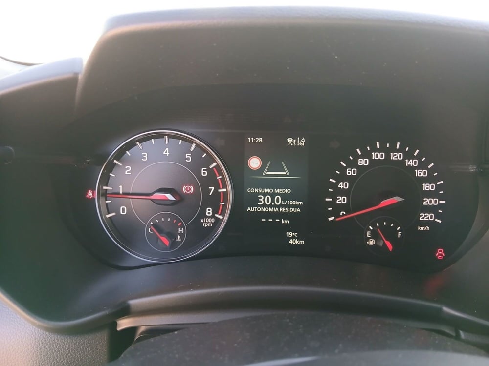 Suzuki Swift nuova a Prato (9)