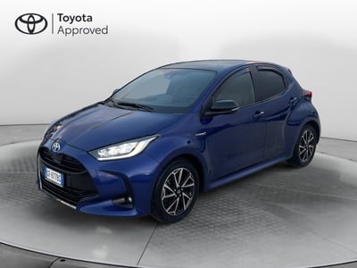 Toyota Yaris 1.5 Hybrid 5 porte Lounge del 2021 usata a Ragusa