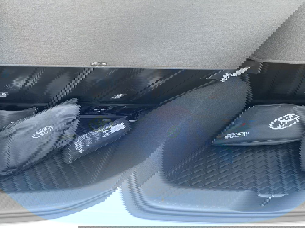 Toyota Aygo X nuova a Ragusa (7)