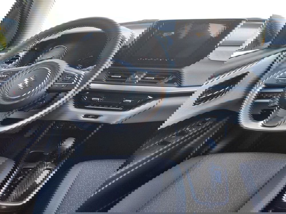 Suzuki Swift nuova a Pistoia (10)