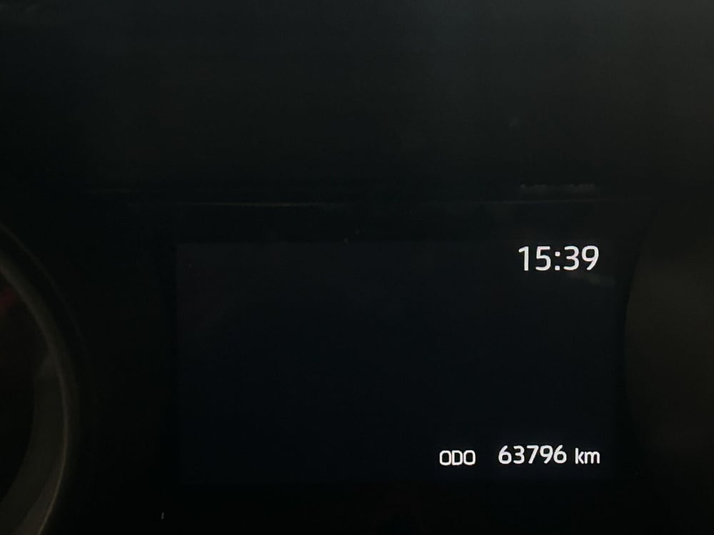 Toyota Yaris usata a Milano (13)