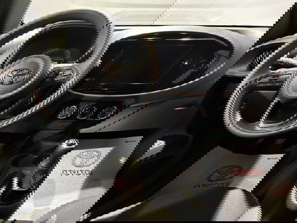 Toyota Aygo X nuova a Milano (10)