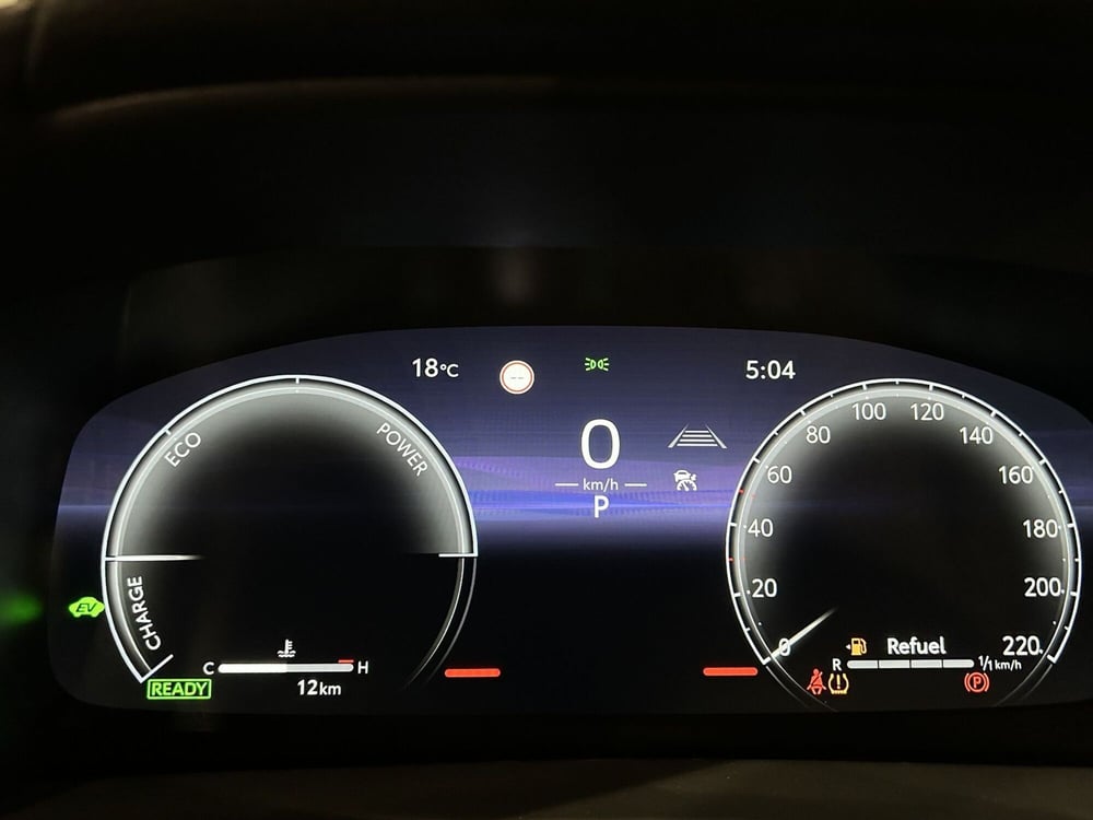 Toyota Toyota C-HR nuova a Milano (8)