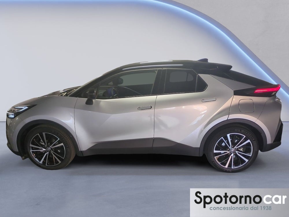 Toyota Toyota C-HR usata a Milano (3)