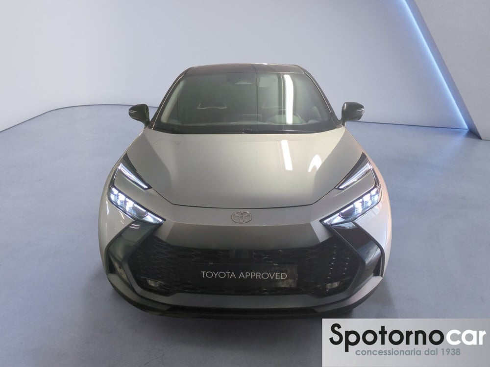 Toyota Toyota C-HR usata a Milano (6)