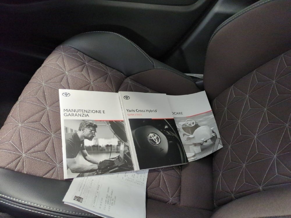 Toyota Yaris Cross usata a Milano (18)