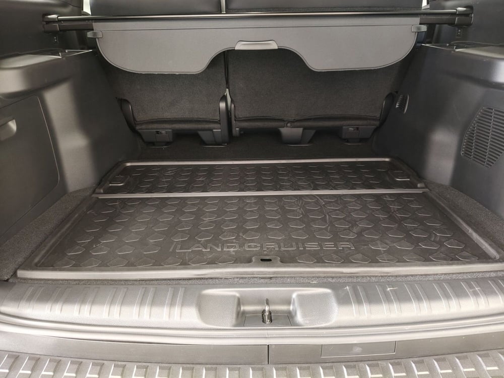 Toyota Land Cruiser usata a Roma (13)