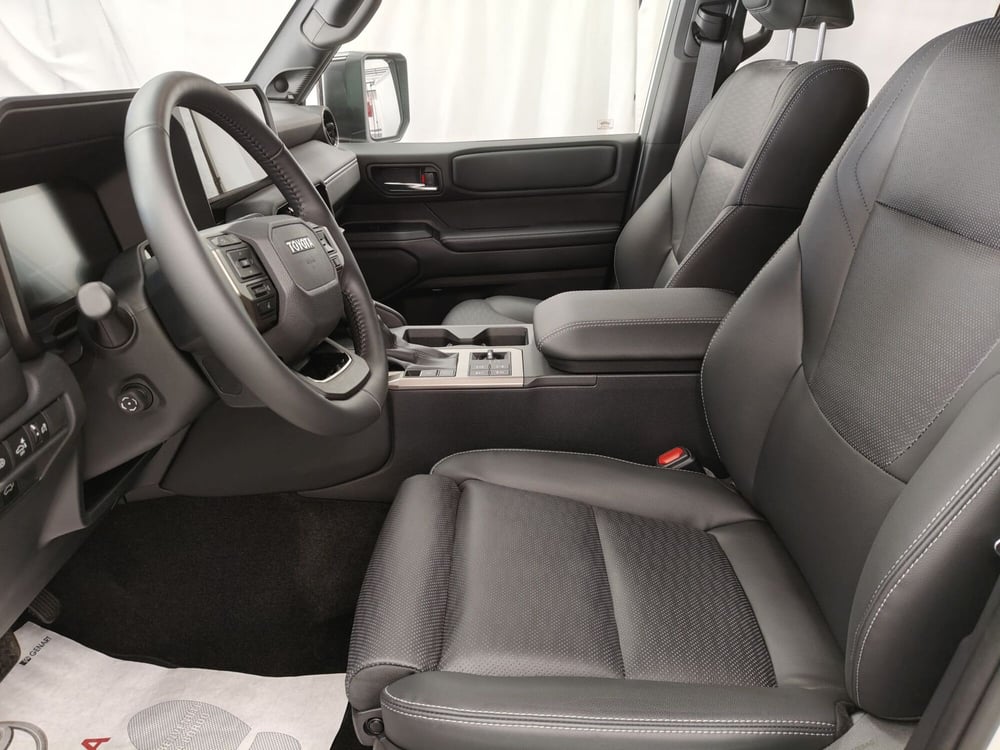 Toyota Land Cruiser usata a Roma (14)