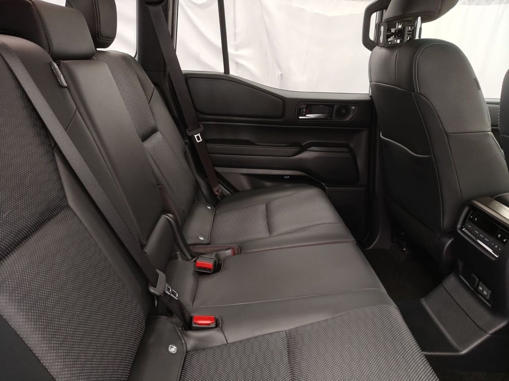 Toyota Land Cruiser usata a Roma (7)