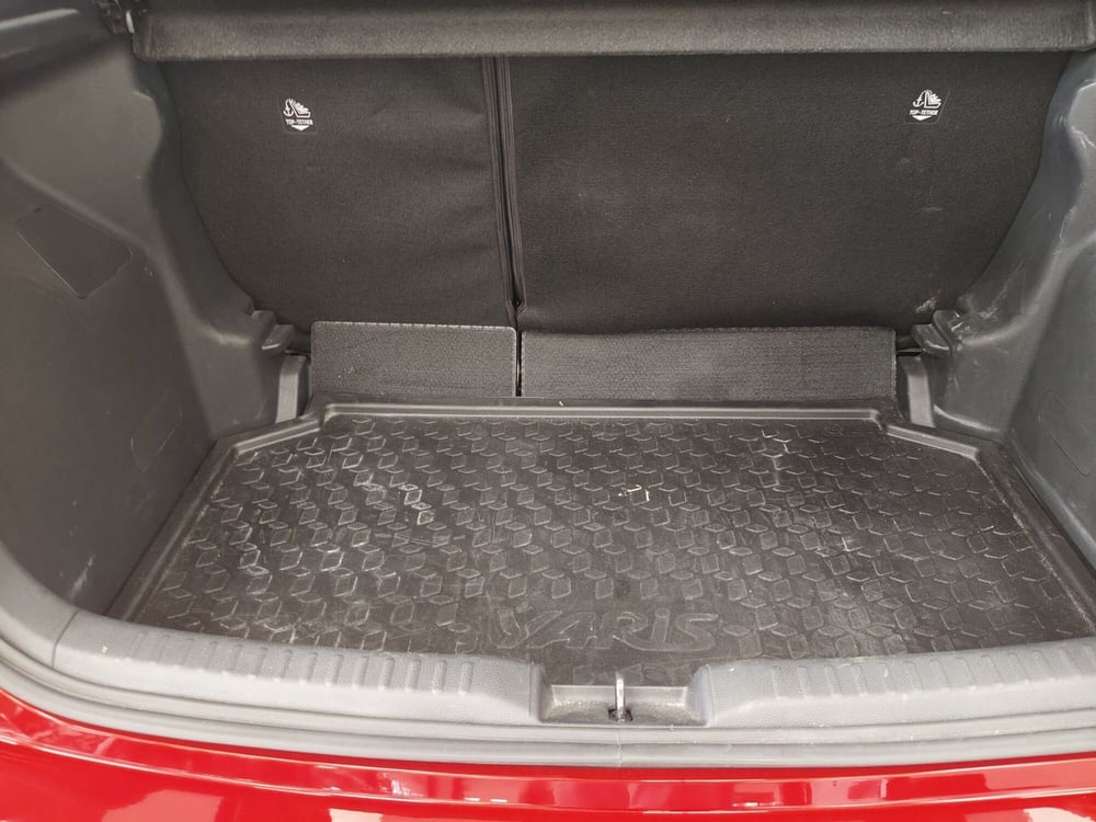 Toyota Yaris usata a Roma (13)
