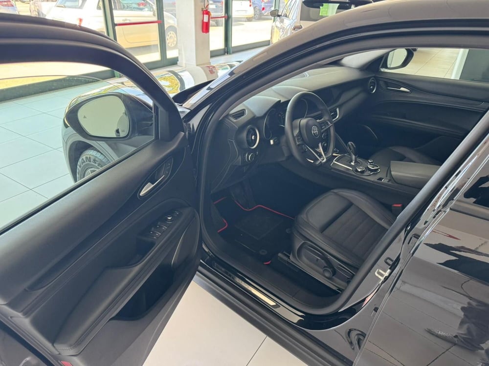 Alfa Romeo Stelvio usata a Reggio Emilia (8)