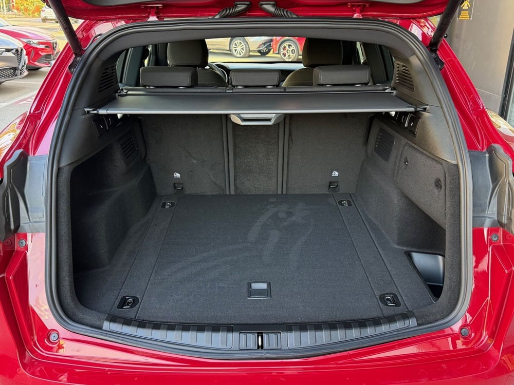 Alfa Romeo Stelvio nuova a Reggio Emilia (14)