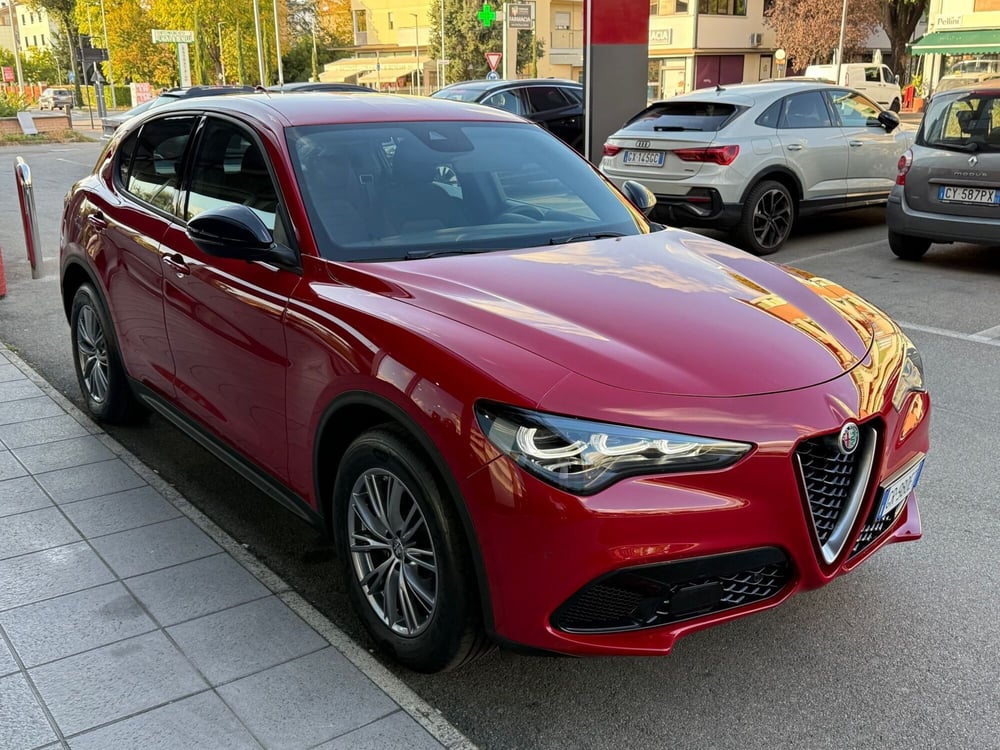 Alfa Romeo Stelvio nuova a Reggio Emilia (7)