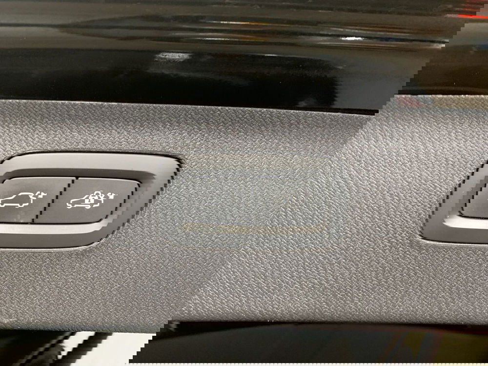 Volvo XC90 usata a Ferrara (15)