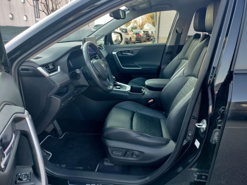 Toyota Rav4 usata a Modena (13)