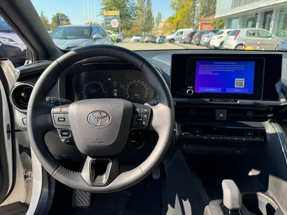 Toyota Toyota C-HR usata a Modena (12)