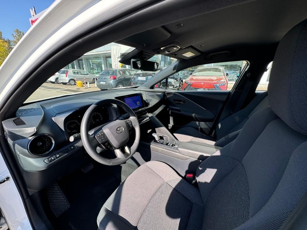 Toyota Toyota C-HR usata a Modena (13)