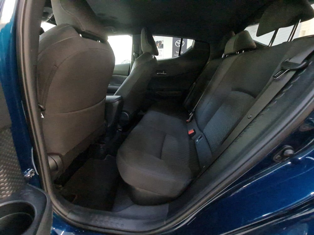 Toyota Toyota C-HR usata a Bologna (9)