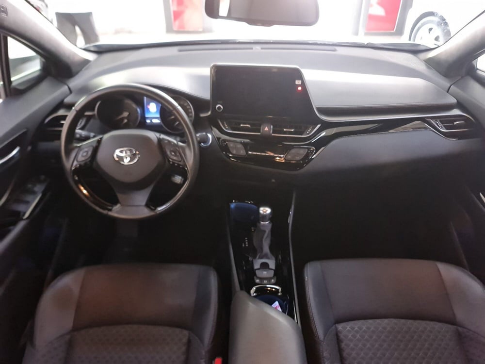 Toyota Toyota C-HR usata a Bologna (10)
