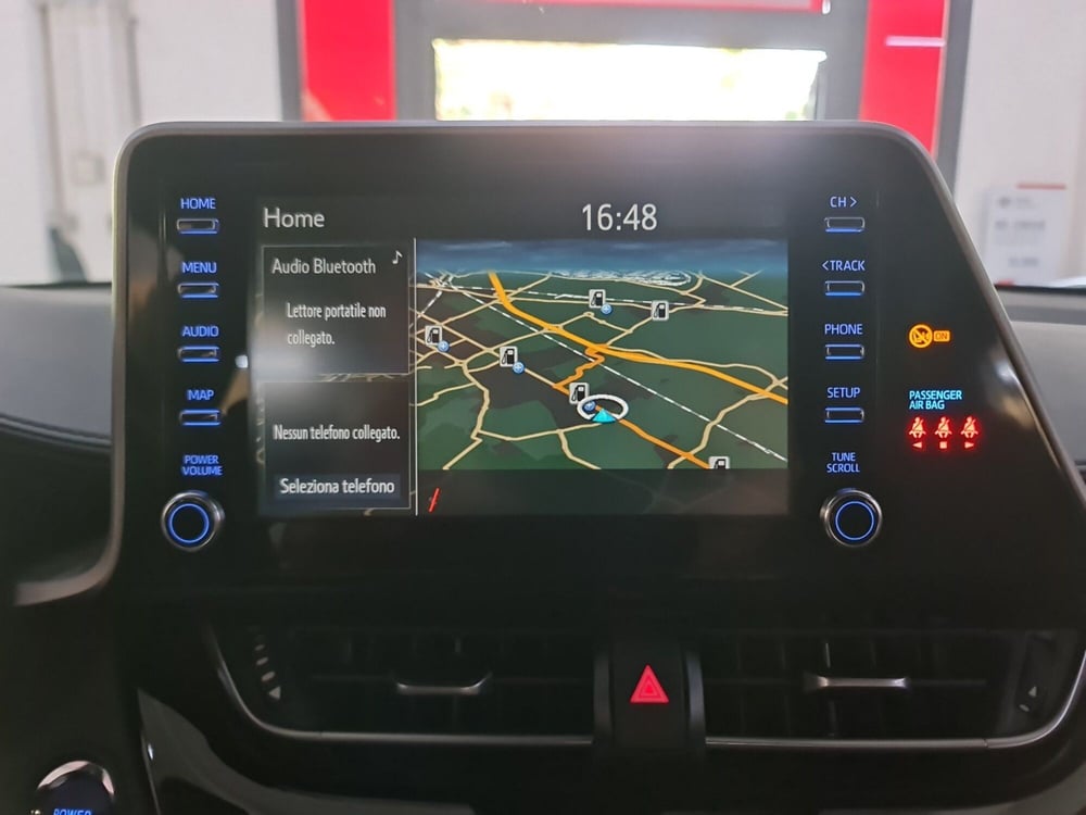 Toyota Toyota C-HR usata a Bologna (13)