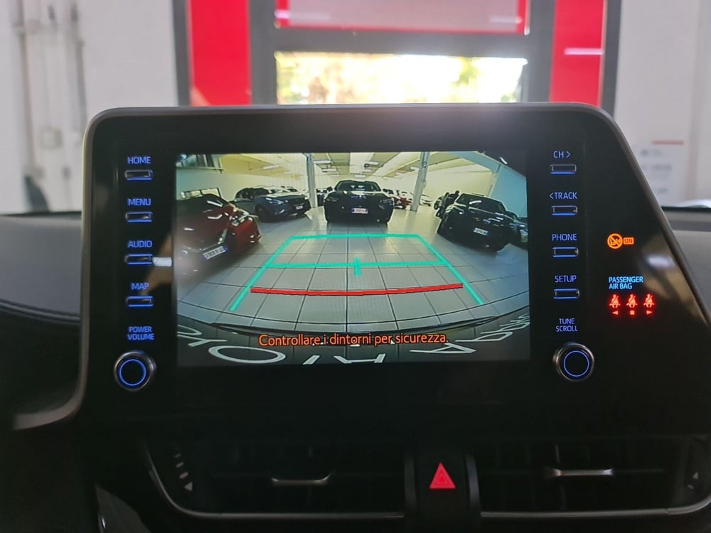Toyota Toyota C-HR usata a Bologna (14)