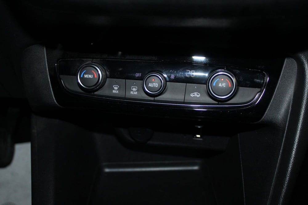 Opel Corsa usata a Cremona (12)