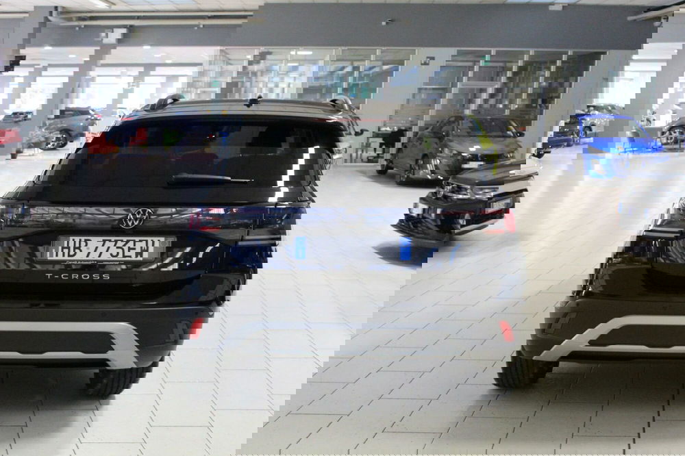 Volkswagen T-Cross nuova a Cremona (4)