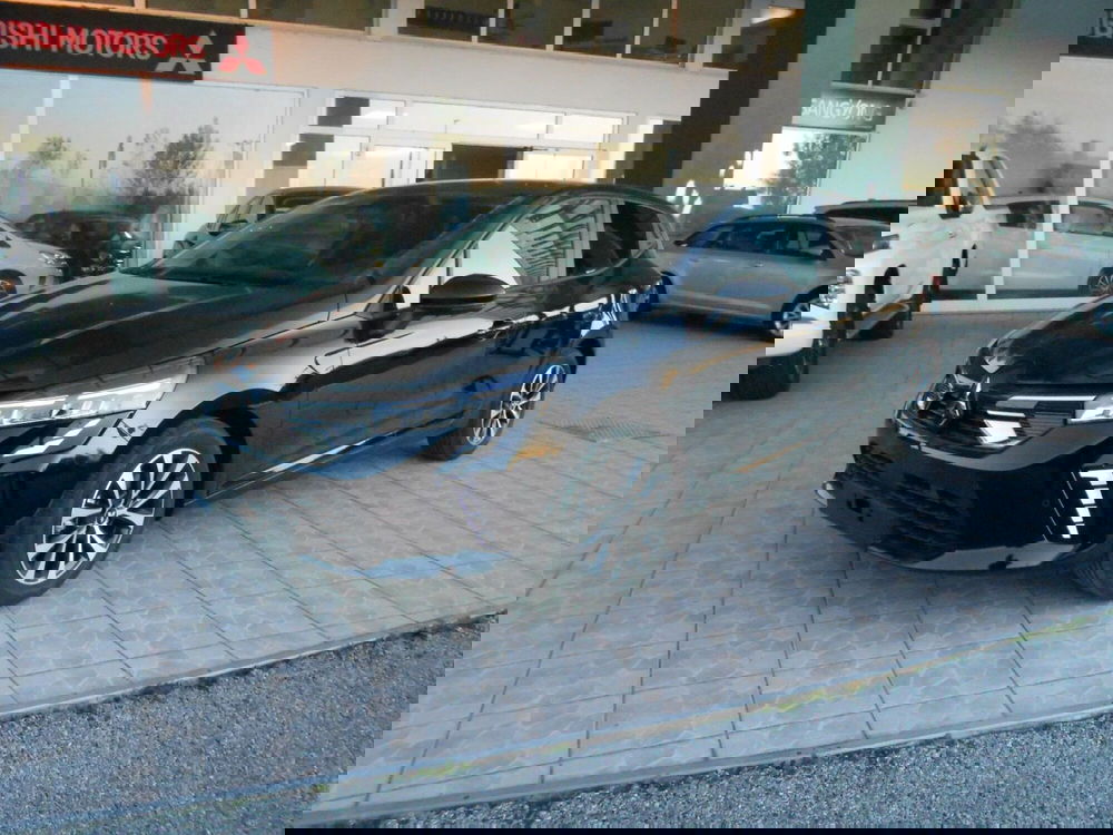 Mitsubishi Colt nuova a Pordenone