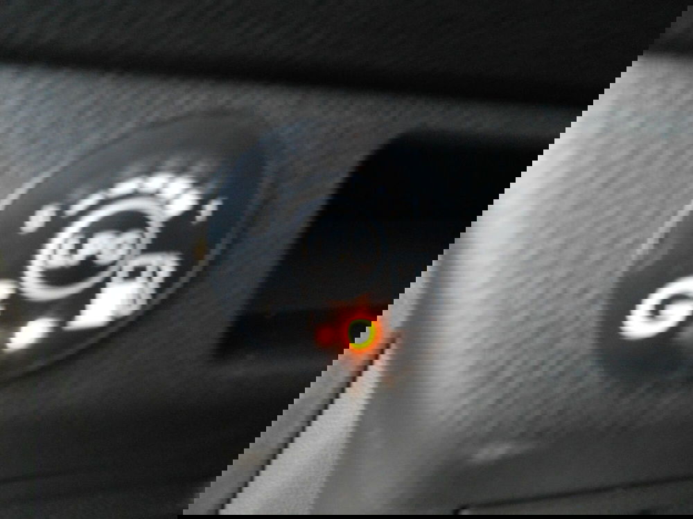 Mitsubishi Colt nuova a Pordenone (12)