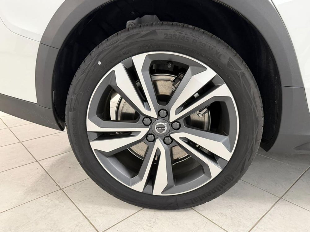 Volvo V60 Cross Country nuova a Como (12)