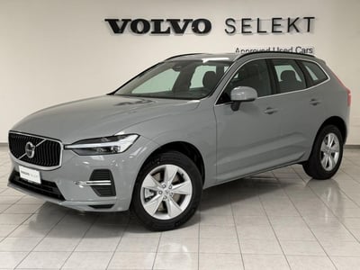 Volvo XC60 B4 automatico Core nuova a Lurate Caccivio