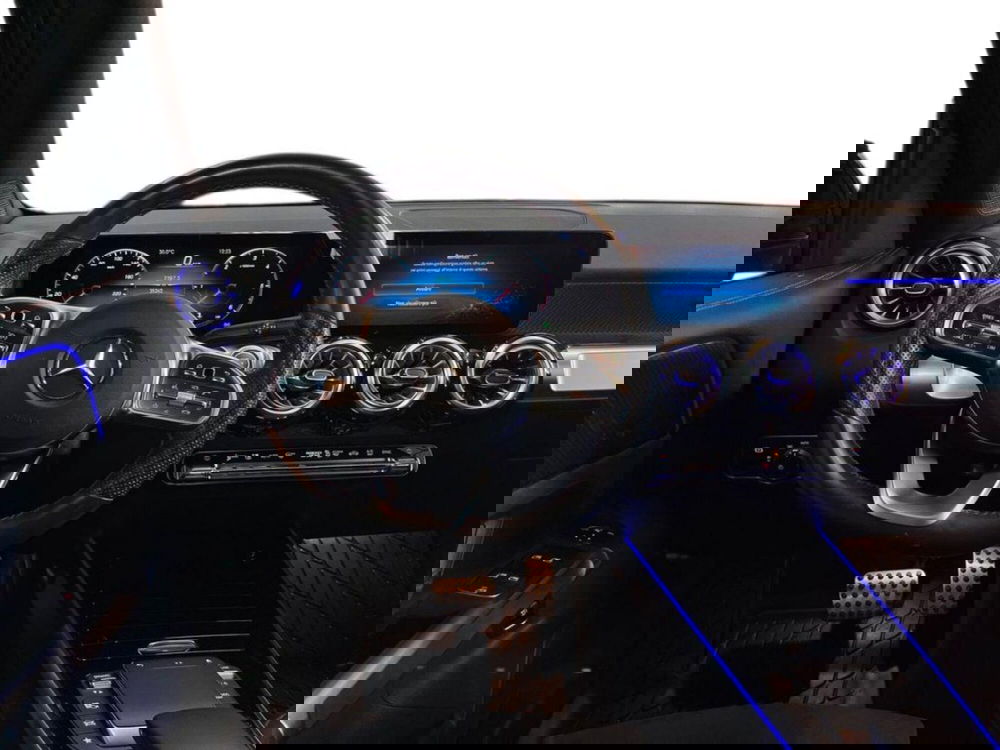 Mercedes-Benz GLB usata a Lecce (11)