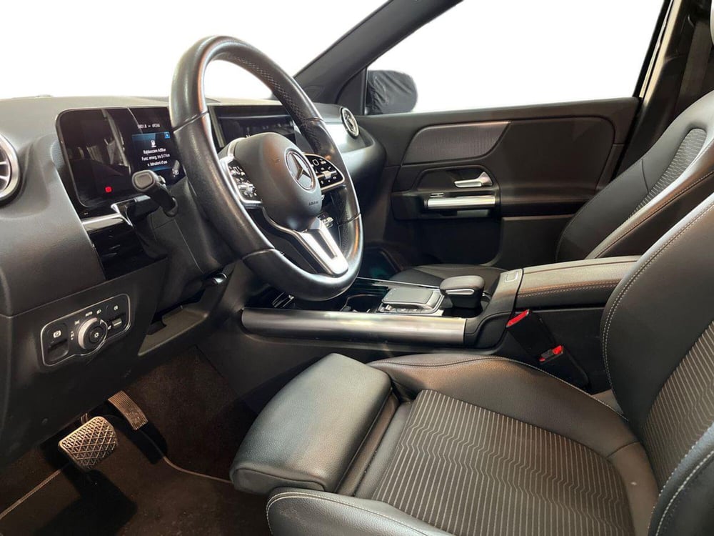 Mercedes-Benz GLA SUV usata a Matera (10)