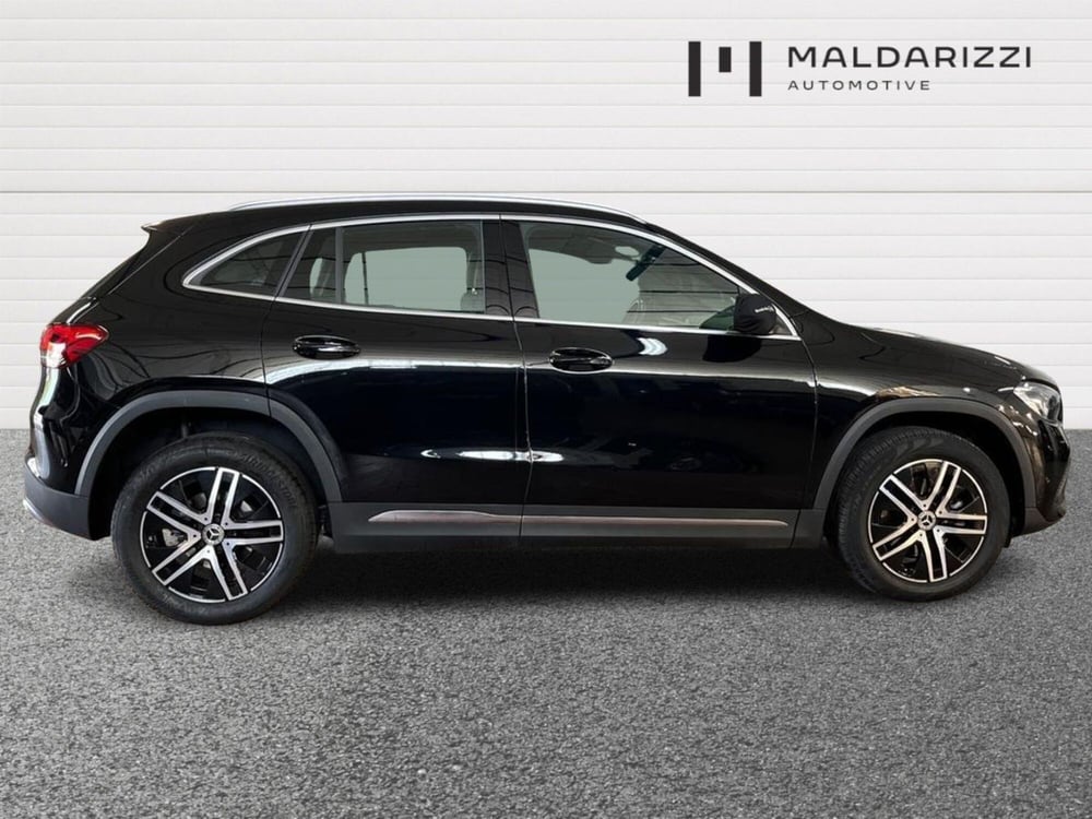 Mercedes-Benz GLA SUV usata a Matera (5)