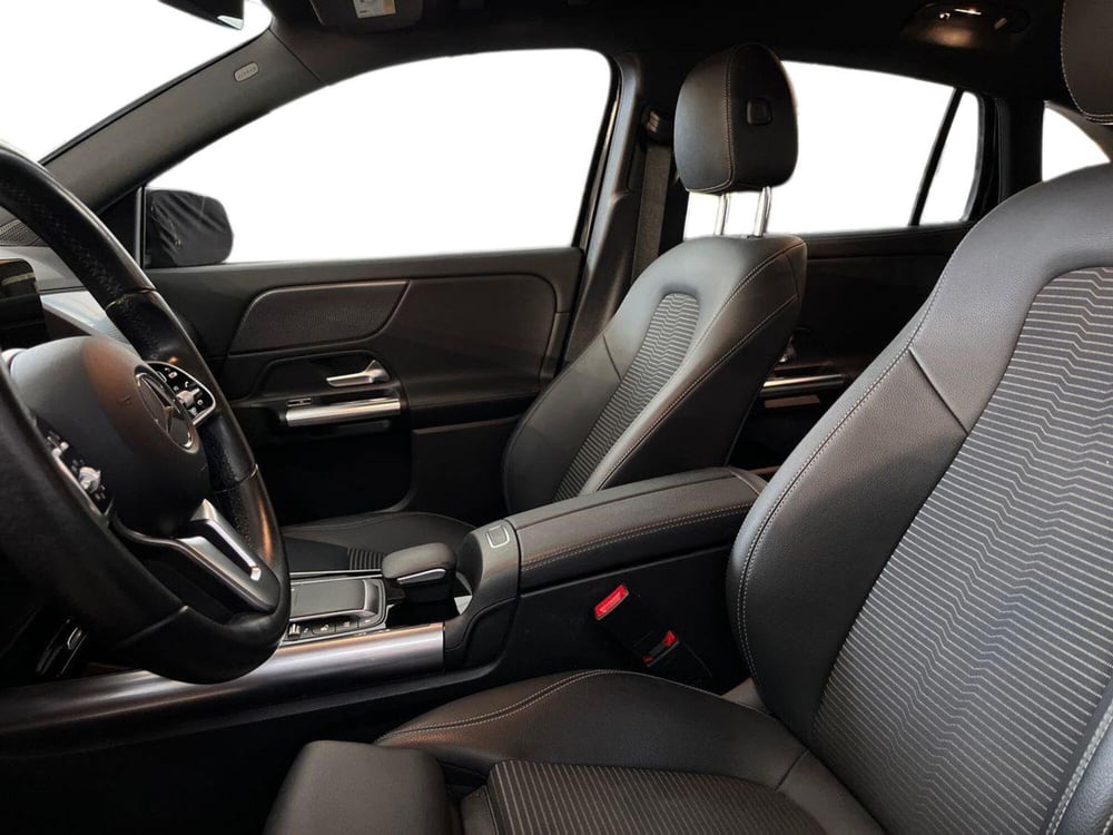 Mercedes-Benz GLA SUV usata a Matera (7)
