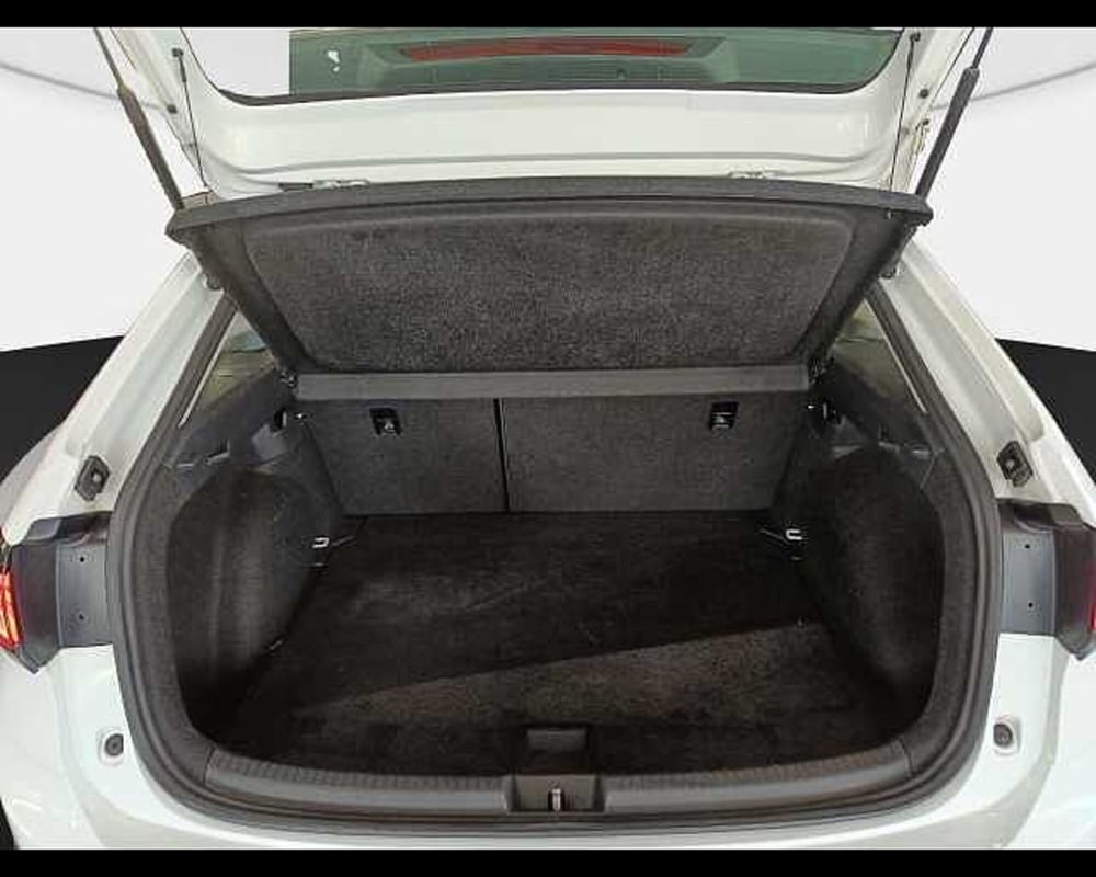 Volkswagen Taigo usata a Roma (11)