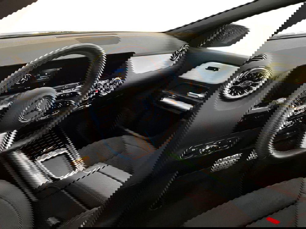 Mercedes-Benz GLA SUV usata a Bari (10)