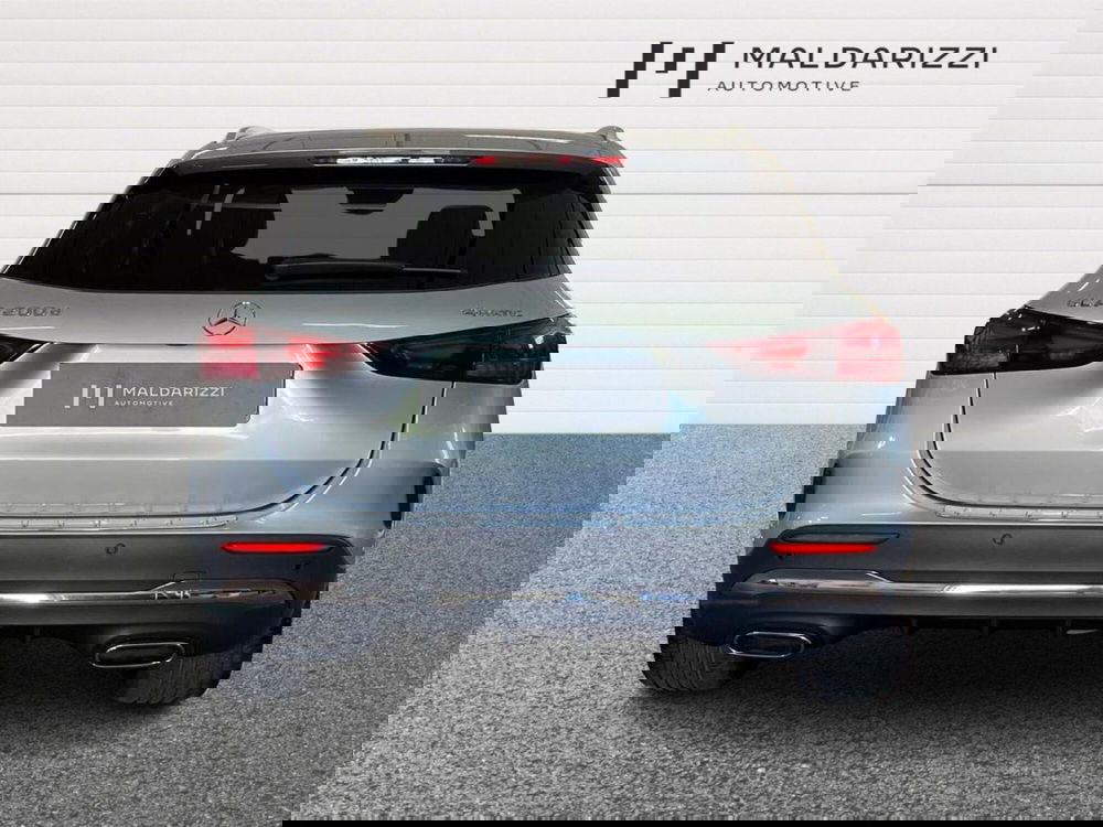 Mercedes-Benz GLA SUV usata a Bari (3)