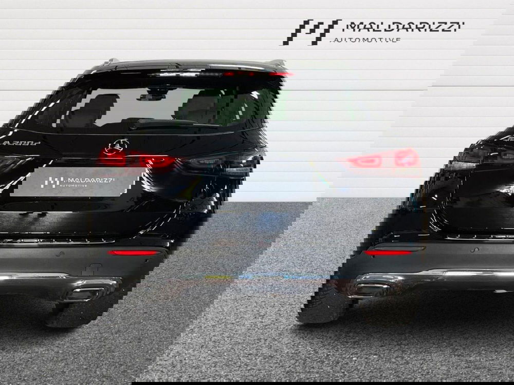 Mercedes-Benz GLA SUV usata a Bari (3)