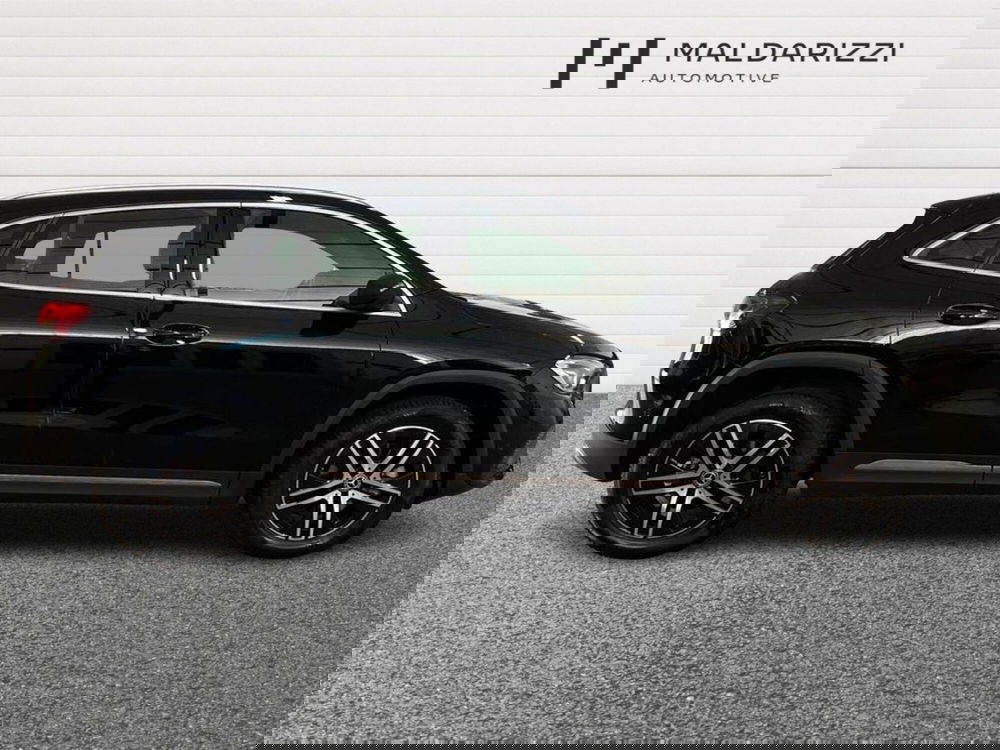 Mercedes-Benz GLA SUV usata a Bari (5)