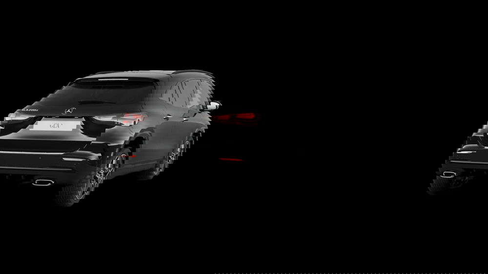 Mercedes-Benz GLA SUV nuova a Milano (4)