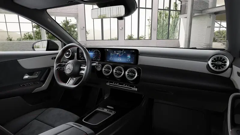 Mercedes-Benz Classe A nuova a Monza e Brianza (5)