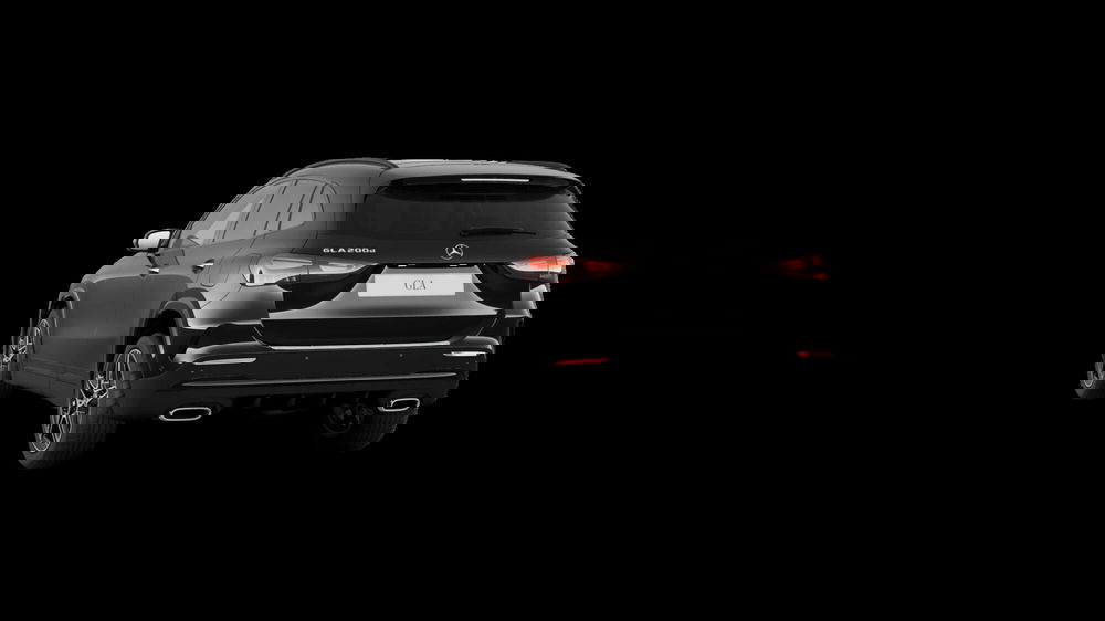 Mercedes-Benz GLA SUV nuova a Milano (3)